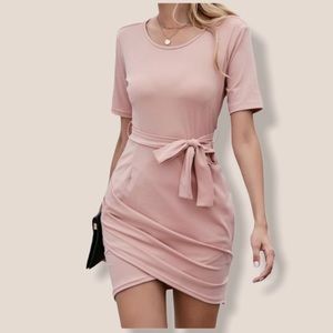 Belted fitted dress
